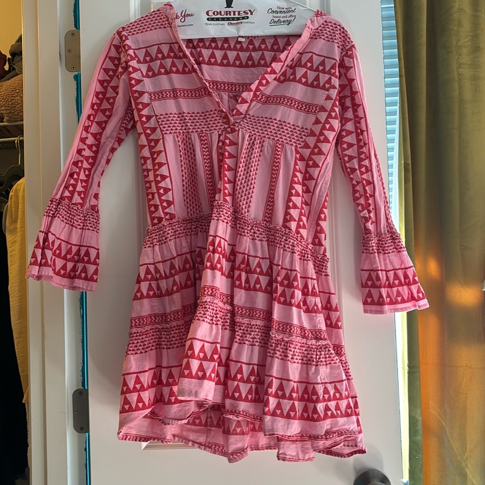 Tuckernuck pink and red flowy long sleeve dress